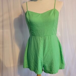 Green romper women's medium